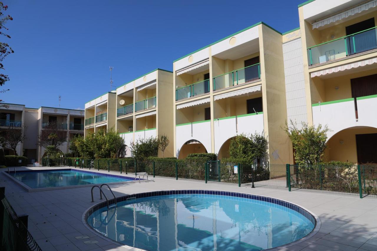 Villaggio Lia-Gemini Bibione Eksteriør billede
