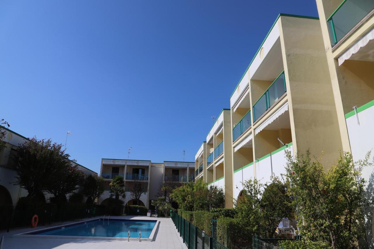 Villaggio Lia-Gemini Bibione Eksteriør billede